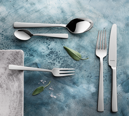 Sztućce Amefa Bliss zestaw 24 elementy komplet dla 6 osób nowoczesne obiadowe proste bez wzoru bez niklu w pudełku