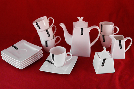 Ambition porcelana Kubiko biała serwis do kawy herbaty nowoczesny kwadratowy zestaw 17 elementów dla 6 osób