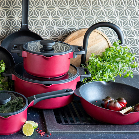 Ambition garnek Noel 20 cm czerwony z powłoką nieprzywierającą non stick z pokrywą na gaz indukcję 2,6 l