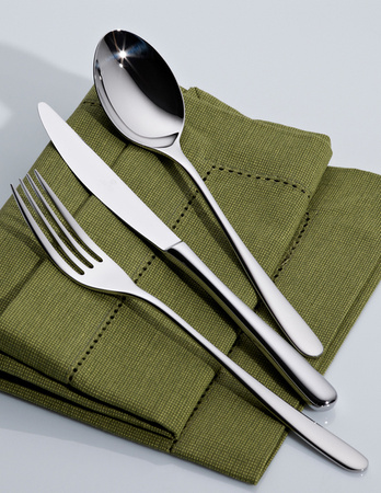 Sztućce Gerpol Venus zestaw 68 sztućców w walizce dla 12 OSÓB komplet 48 obiadowe 12 widelczyki do ciasta dodatki 18/10