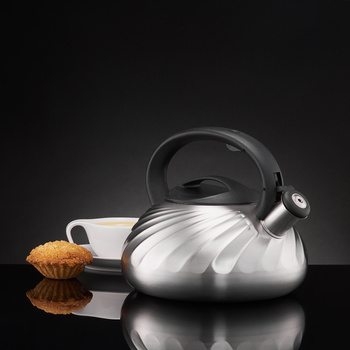 Ambition czajnik Arlo srebrny satynowany z wzorem tradycyjny stalowy nierdzewny z gwizdkiem zintegrowanym z rączką 2,3 l