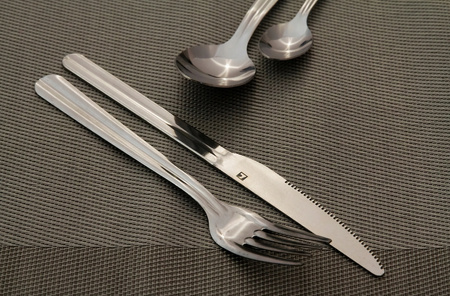 Amefa tanie sztućce Colibri zestaw 48 sztuk komplet dla 12 osób nierdzewnedo baru gastronomii bez niklu 18/0